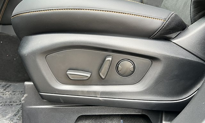2027 Ford Explorer T...