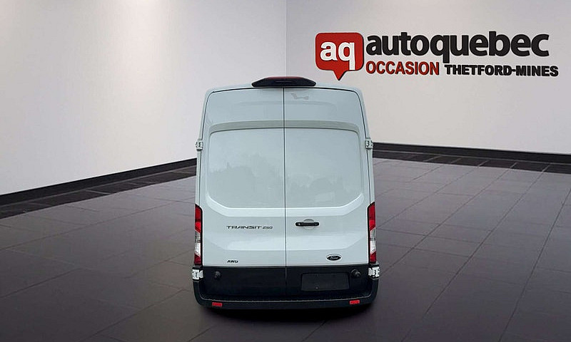 2024 Ford Transit Ca...