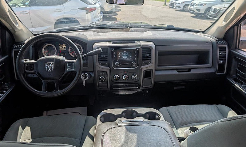2018 Ram 1500 St 4X4...