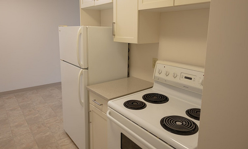 Summerland Apartment...