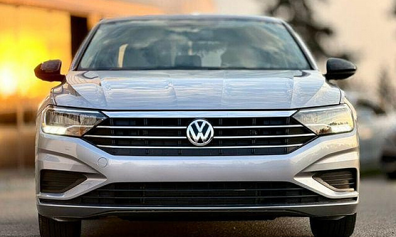 2020 Volkswagen Jett...