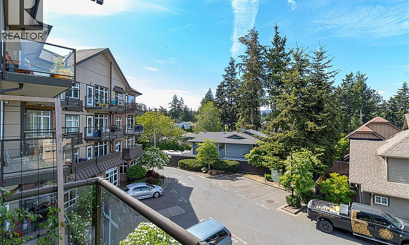304 2220 Sooke Rd Co...