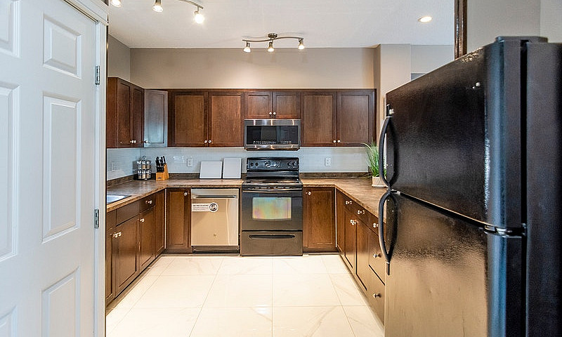 55-313 Millennium Dr...
