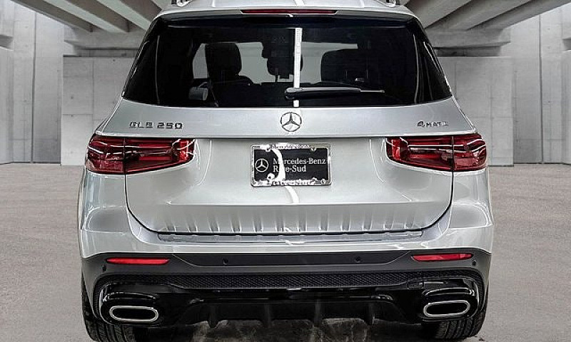 2026 Mercedes-Benz G...
