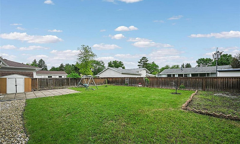 88 Wadham Bay Winnip...