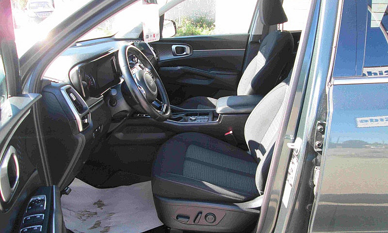 2022 Kia Sorento Lx...