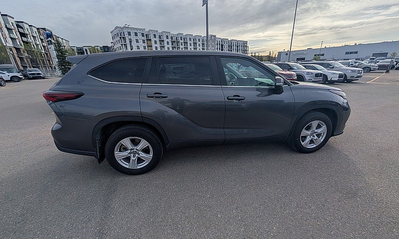 2024 Toyota Highland...