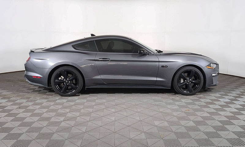 2021 Ford Mustang Gt...