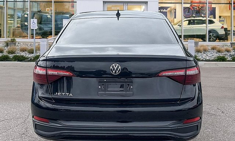 2023 Volkswagen Jett...