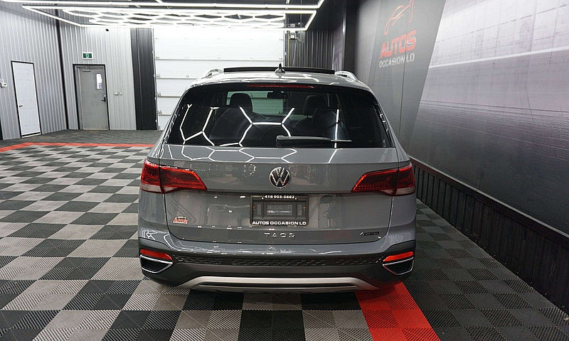 2022 Volkswagen Taos...