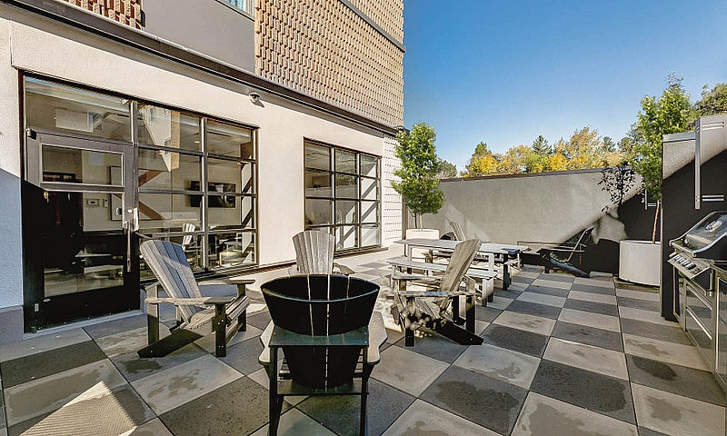 1 Bedroom - 11020 53...