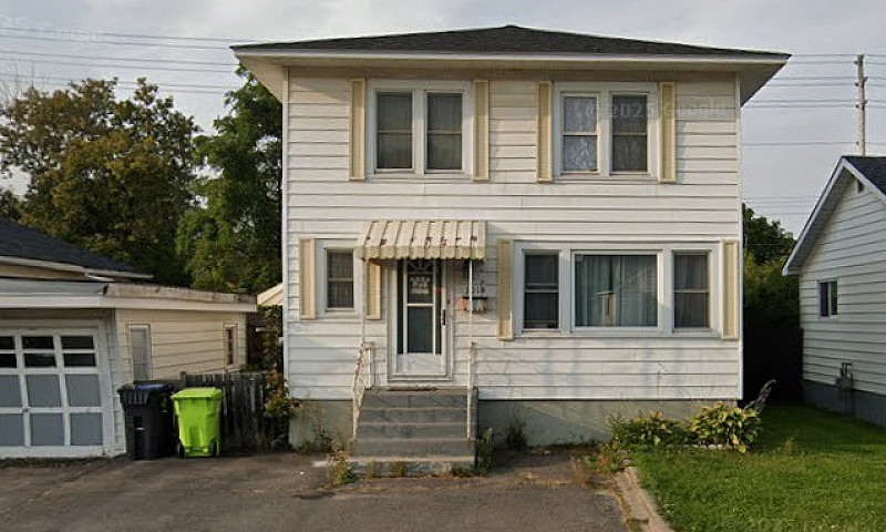 3 Bed / 1 Bath Home ...