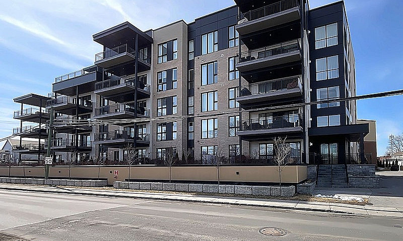 569 000$ - Condo À V...