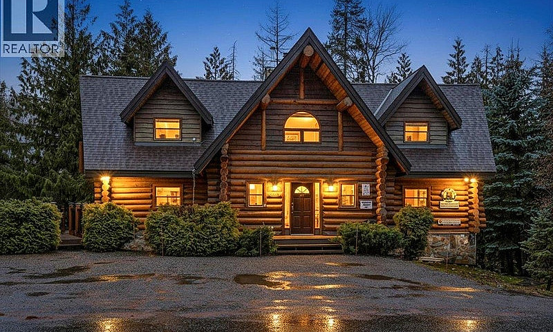 4580 Timberline Cres...