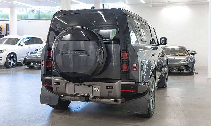 2024 Land Rover Defe...