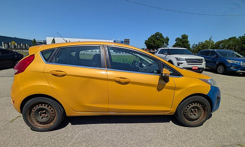 2011 Ford Fiesta 5Dr...