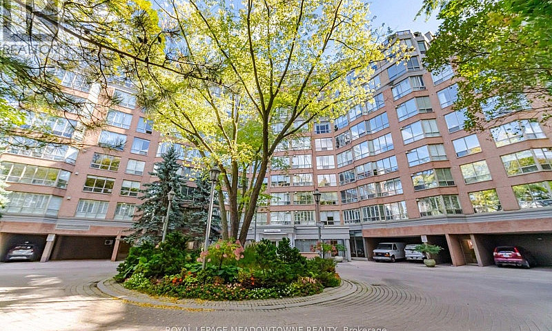 816 - 1 Ripley Avenu...