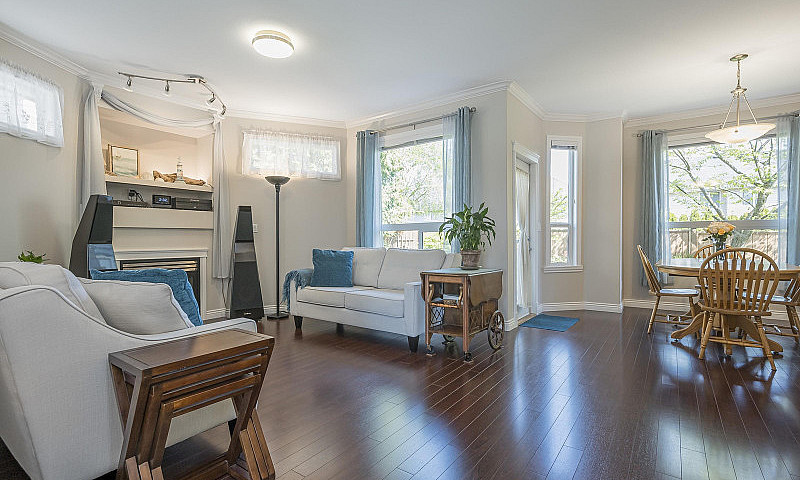 16477 59A Avenue Sur...