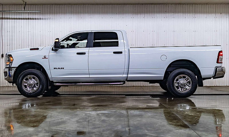 2024 Ram 2500 4X4 Cr...