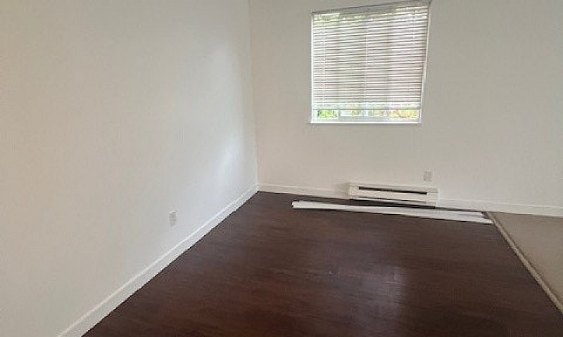 Top Floor 2 Bedroom ...