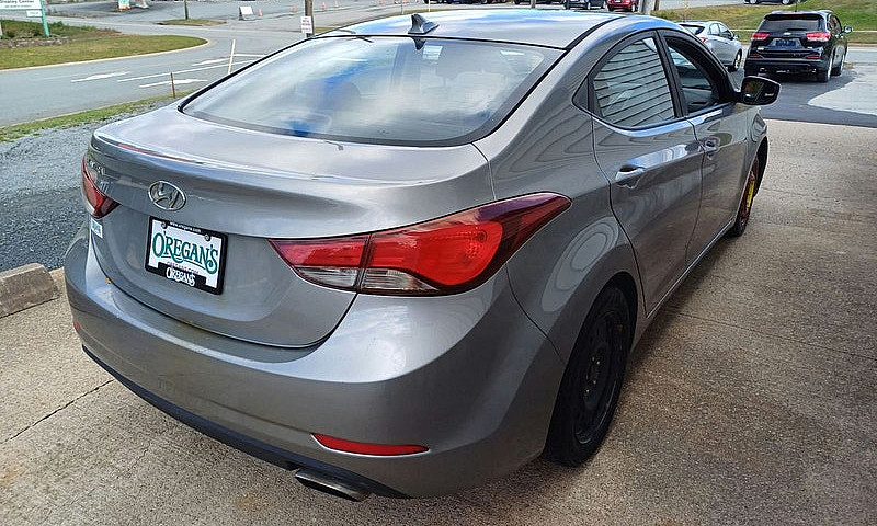 2015 Hyundai Elantra...