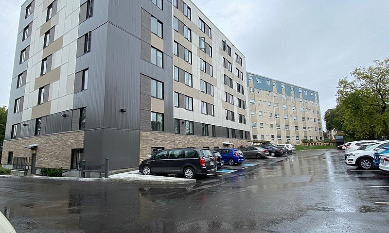Studio Apartment - S...