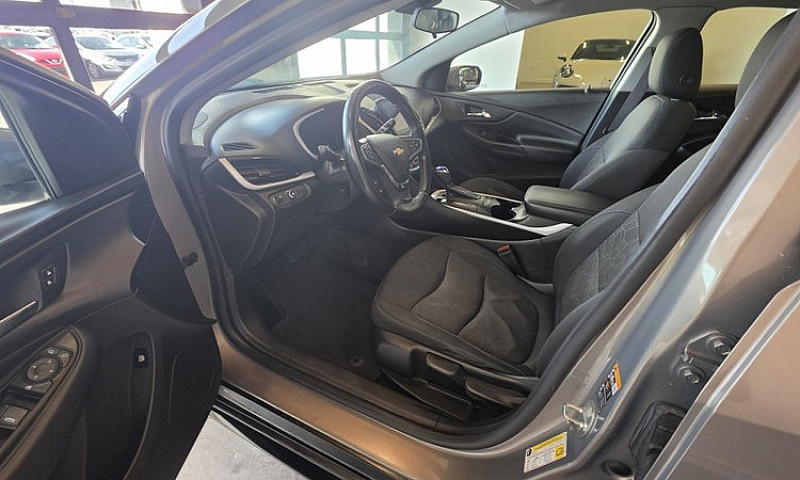 2017 Chevrolet Volt ...