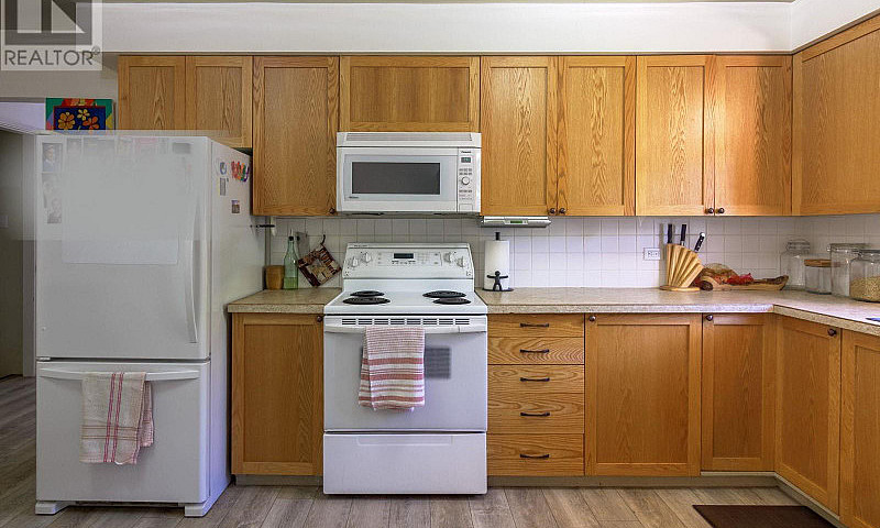 85 Granby Place Pent...