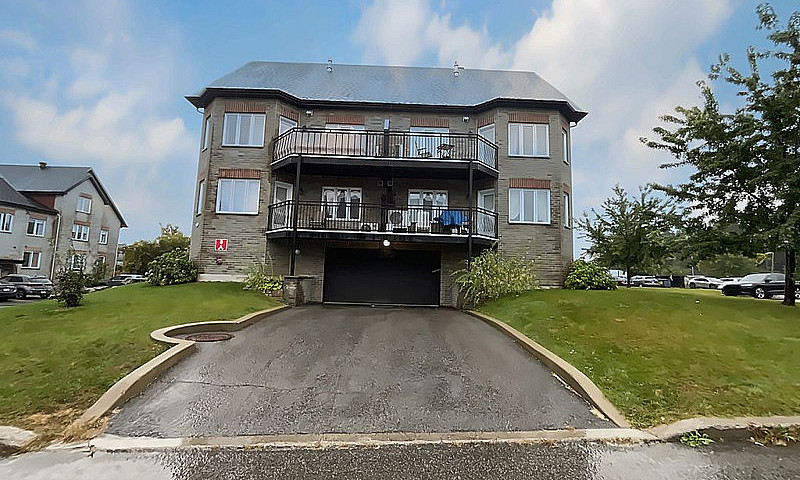 370 000$ - Condo À V...