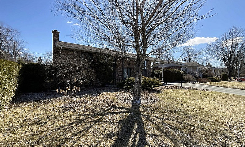 $485,000 - Bungalow ...