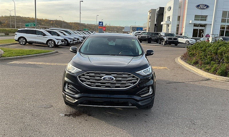 2019 Ford Edge Sel A...