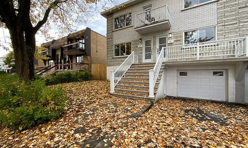 890 000$ - Duplex À ...