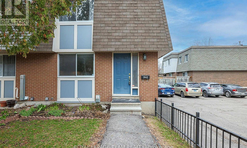 2942 Fairlea Crescen...