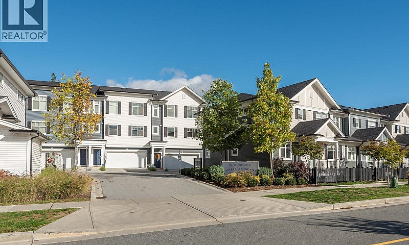 123 3565 Baycrest Av...