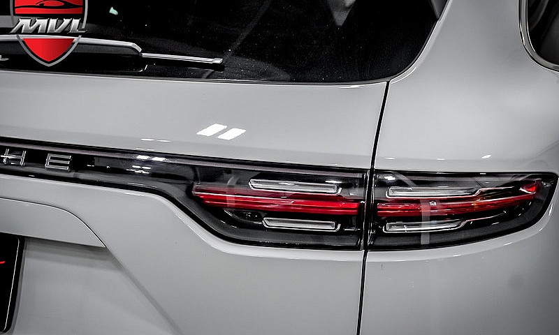 2023 Porsche Cayenne...