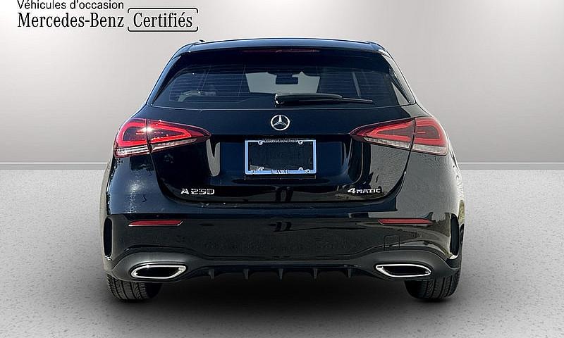 2022 Mercedes-Benz A...