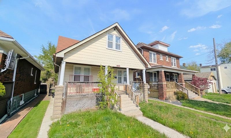 1580 Dufferin - Uppe...