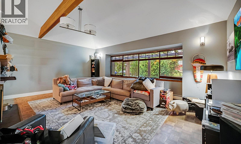 3758 W 35Th Avenue V...