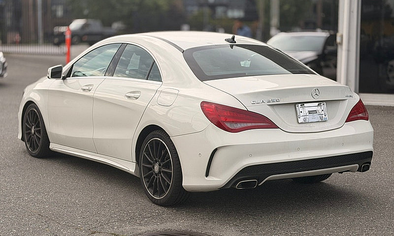 2014 Mercedes-Benz C...