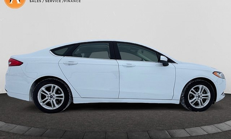 2018 Ford Fusion Se ...