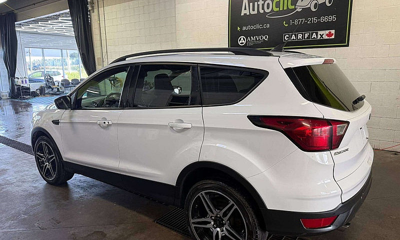 2019 Ford Escape Sel...