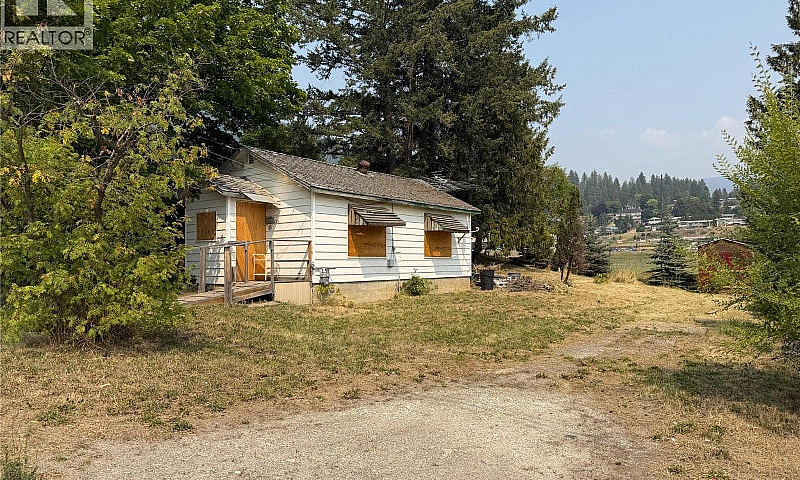 226 16Th Avenue N Cr...