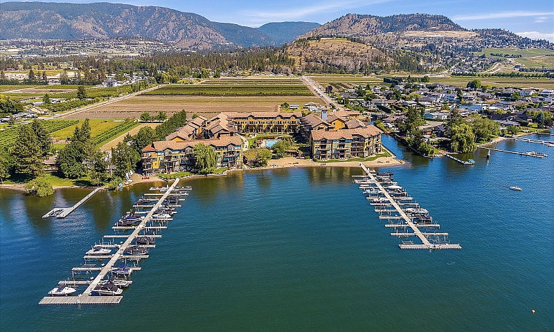 3 Bedroom Condo At B...