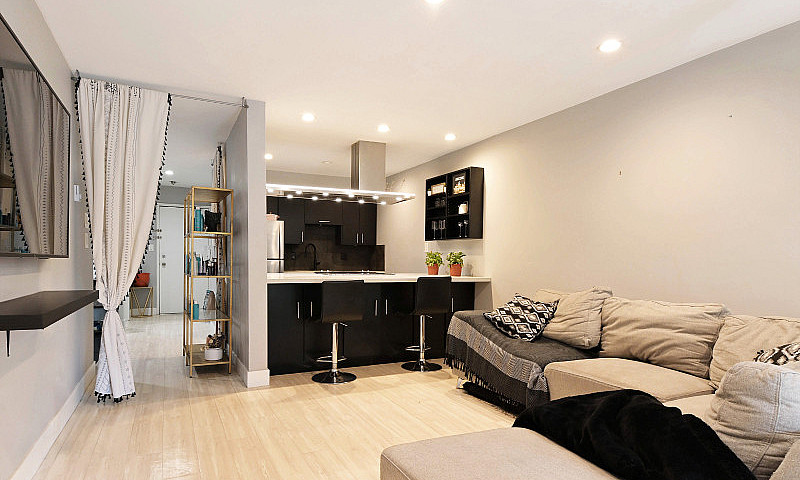 Expertly Renovated U...