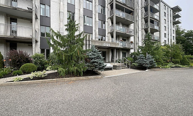 $539,900 - Condomini...