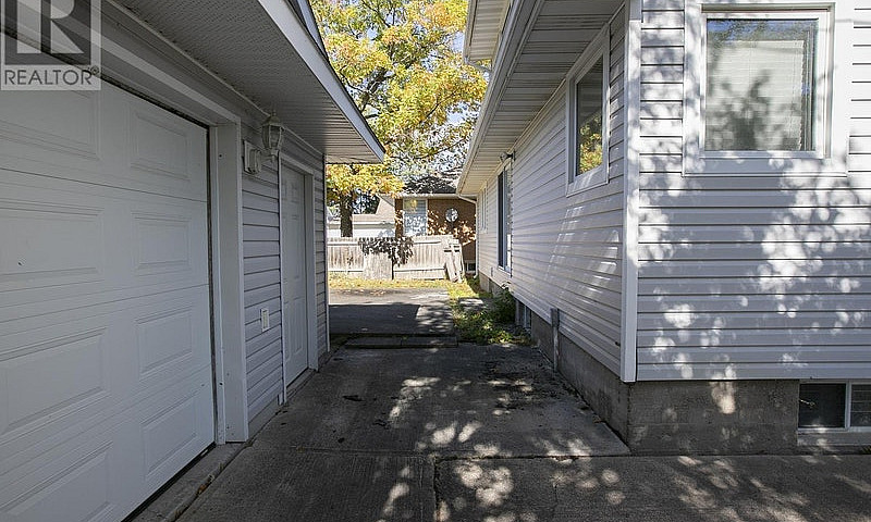 57 Mccrea St Sault S...
