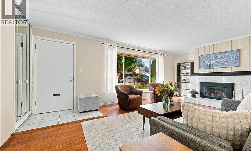 3040 Paisley Road No...