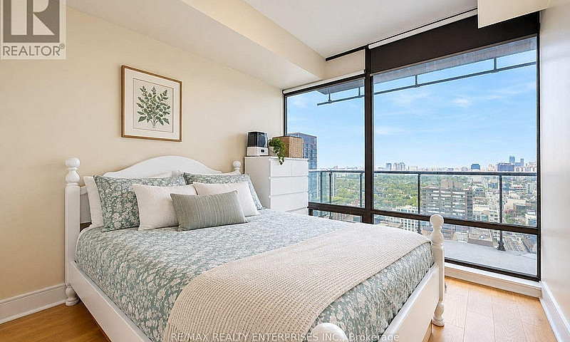 2706 - 18 Yorkville ...