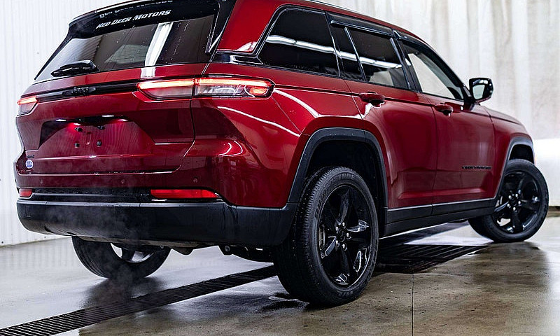2023 Jeep Grand Cher...