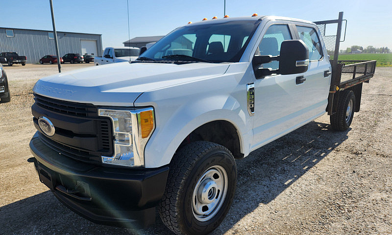 2017 Ford F350 Crew ...